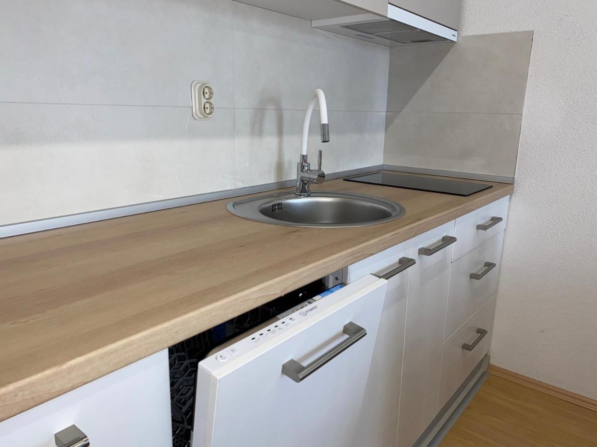 Sis Apartments Охрид Екстериор снимка
