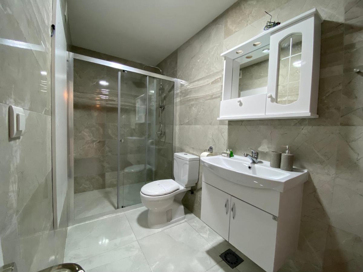 Sis Apartments Охрид Екстериор снимка
