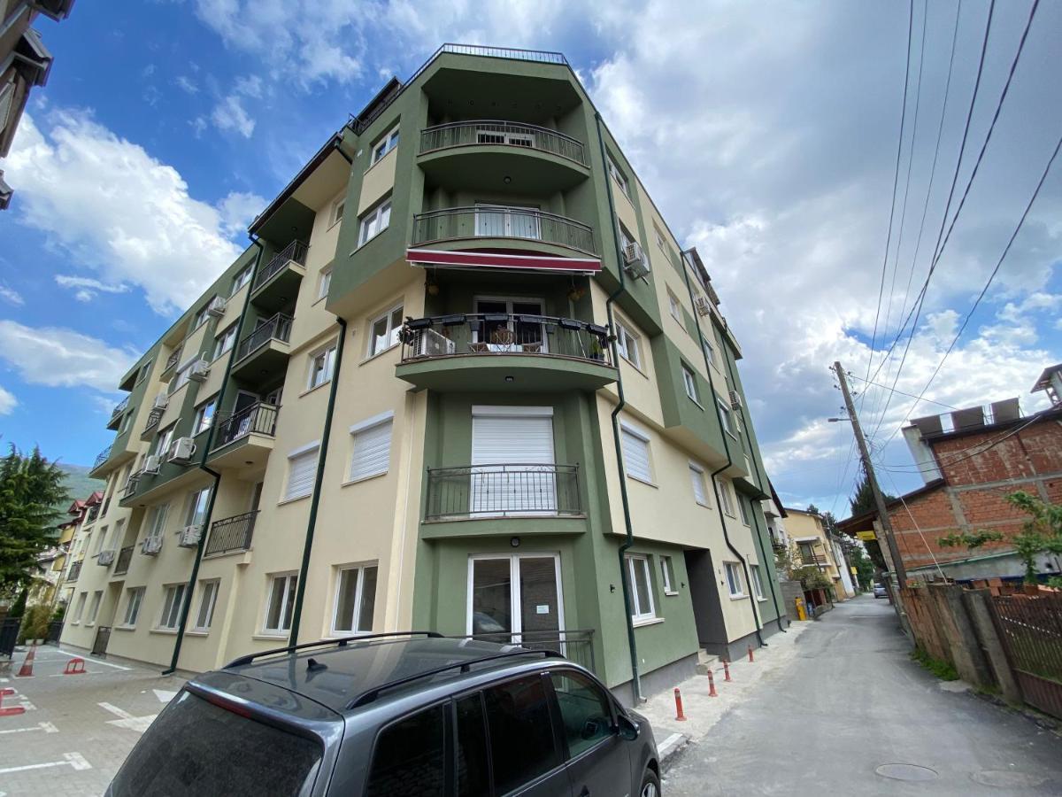 Sis Apartments Охрид Екстериор снимка